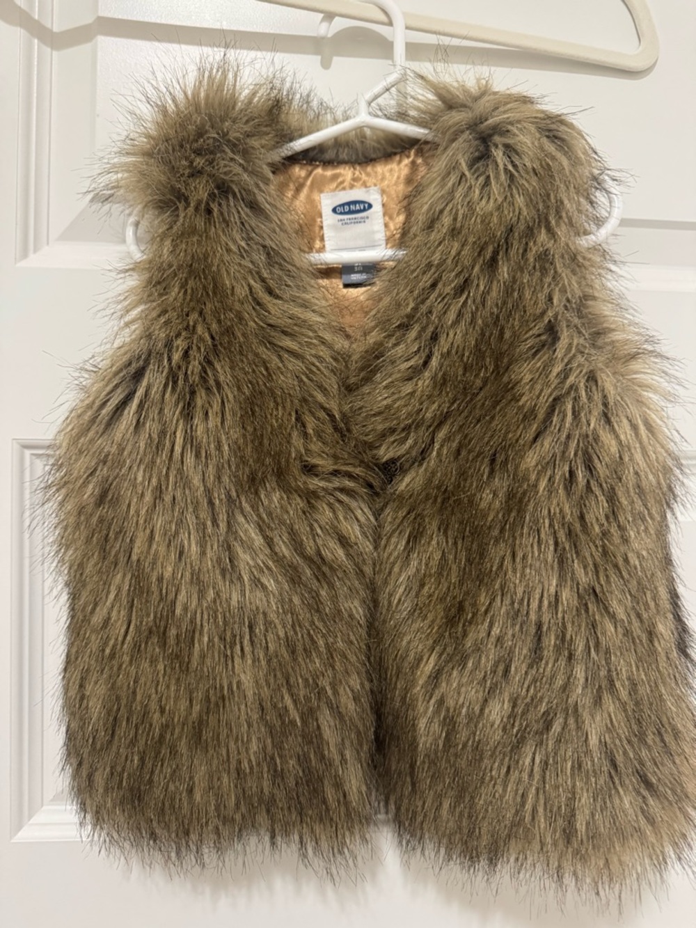 Old Navy Girls Faux Fur Vest in Brown 3t